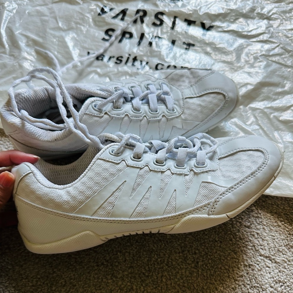 White cheer chasse Sneakers